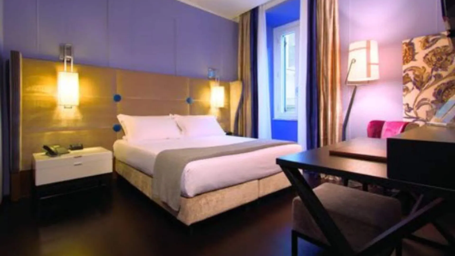 Hotell Stendhal Luxury Suites Rom
