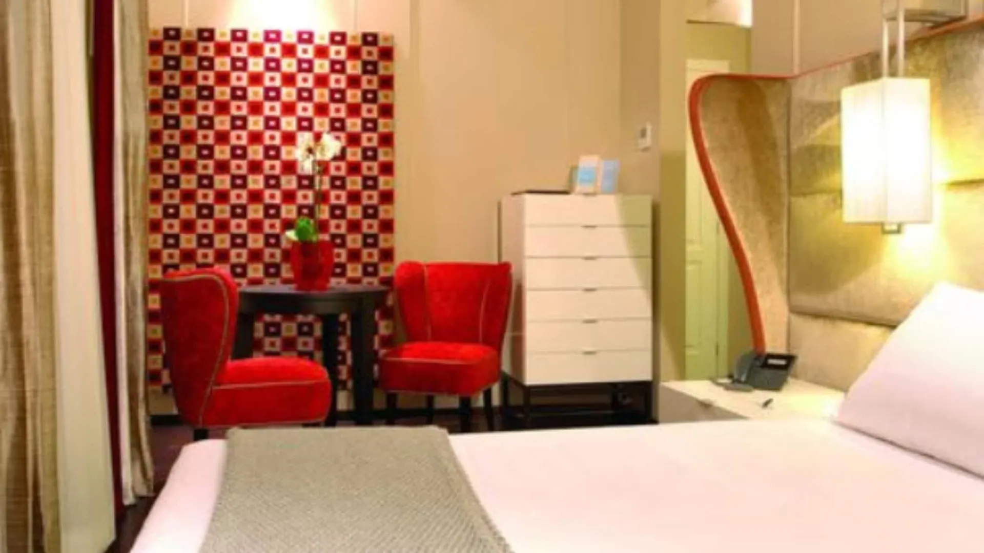 Stendhal Luxury Suites Rom