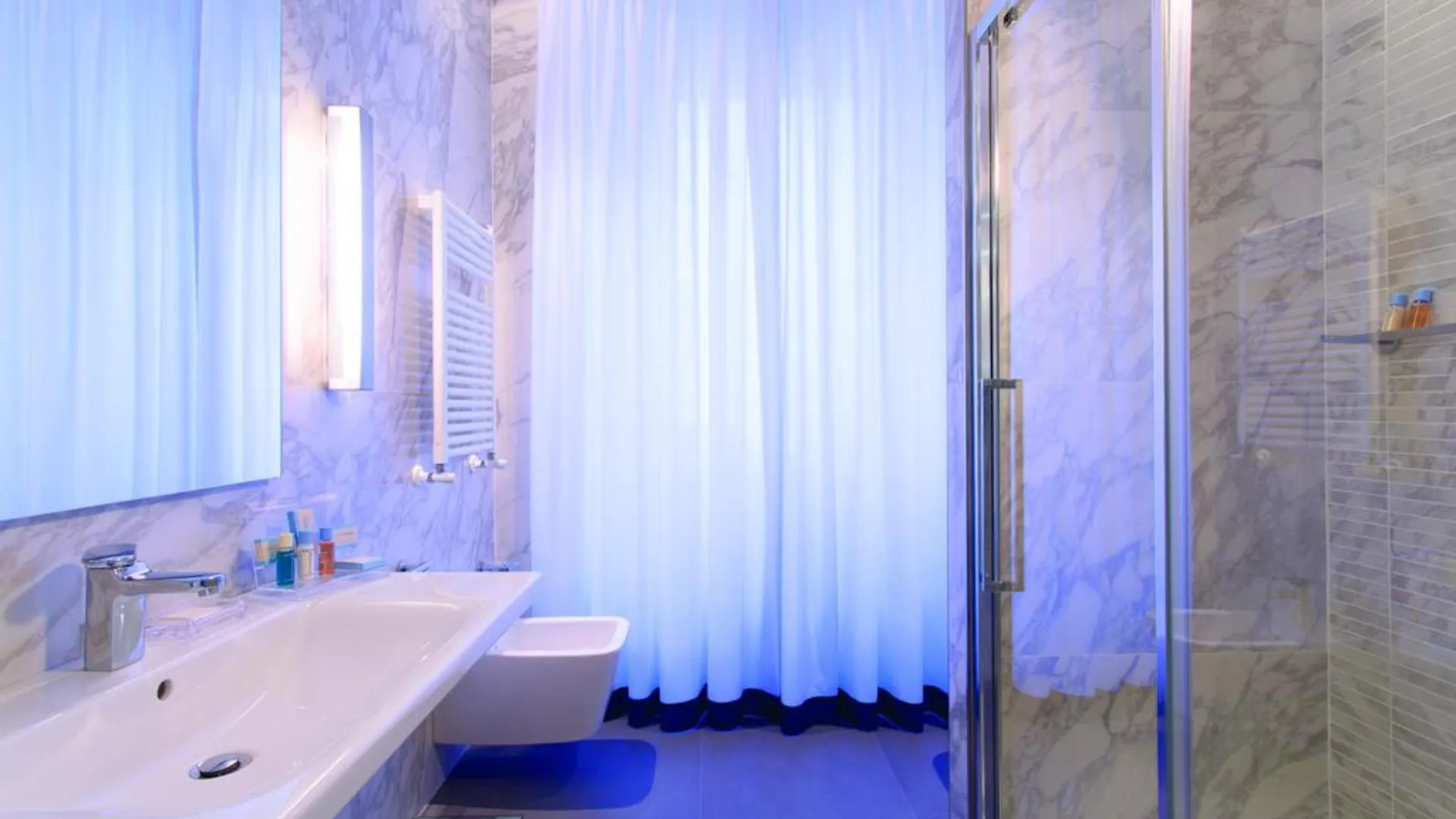 Hotell Stendhal Luxury Suites Rom