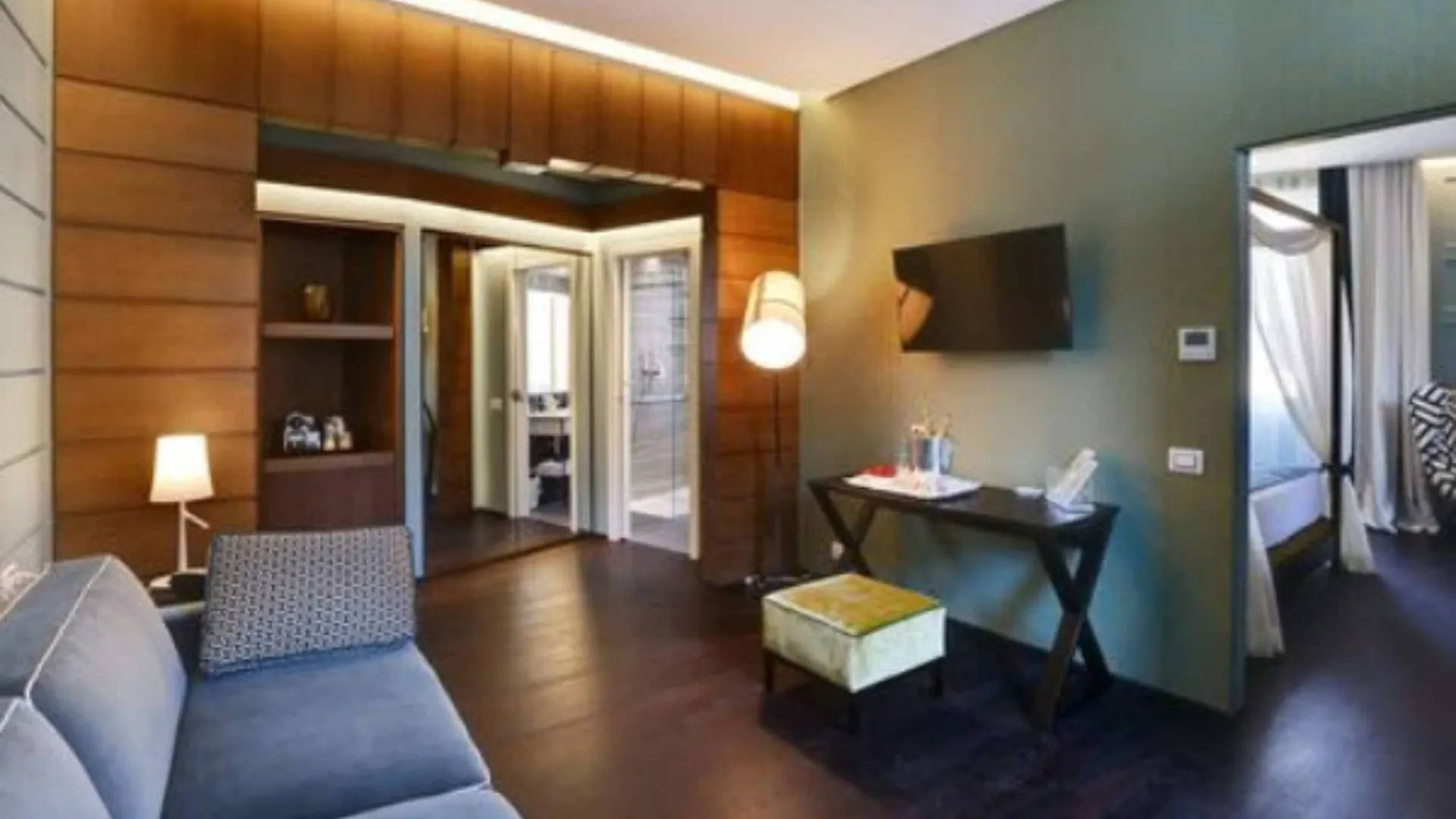 Stendhal Luxury Suites Roma 4*,